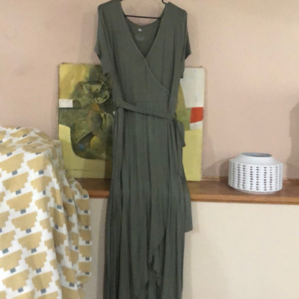 Green faux wrap dress